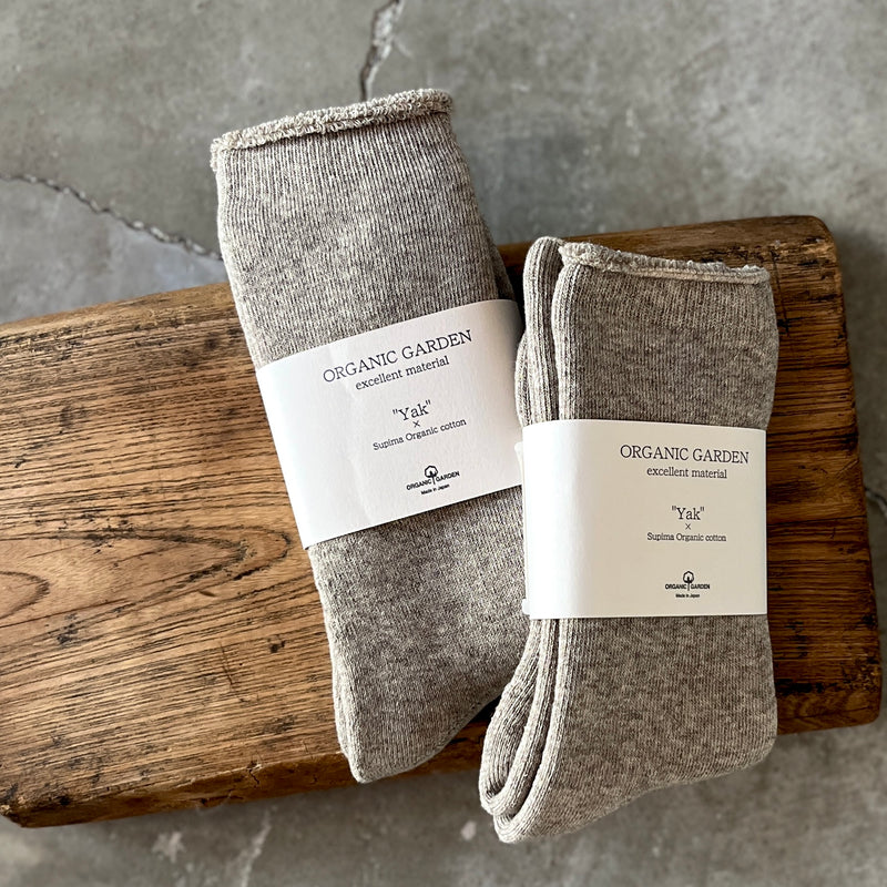 8-0041｜Supima x Yak pile socks