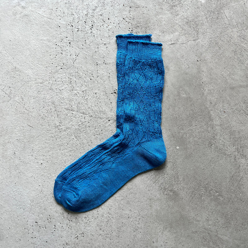 4-2011｜Linen Cable Pattern Socks