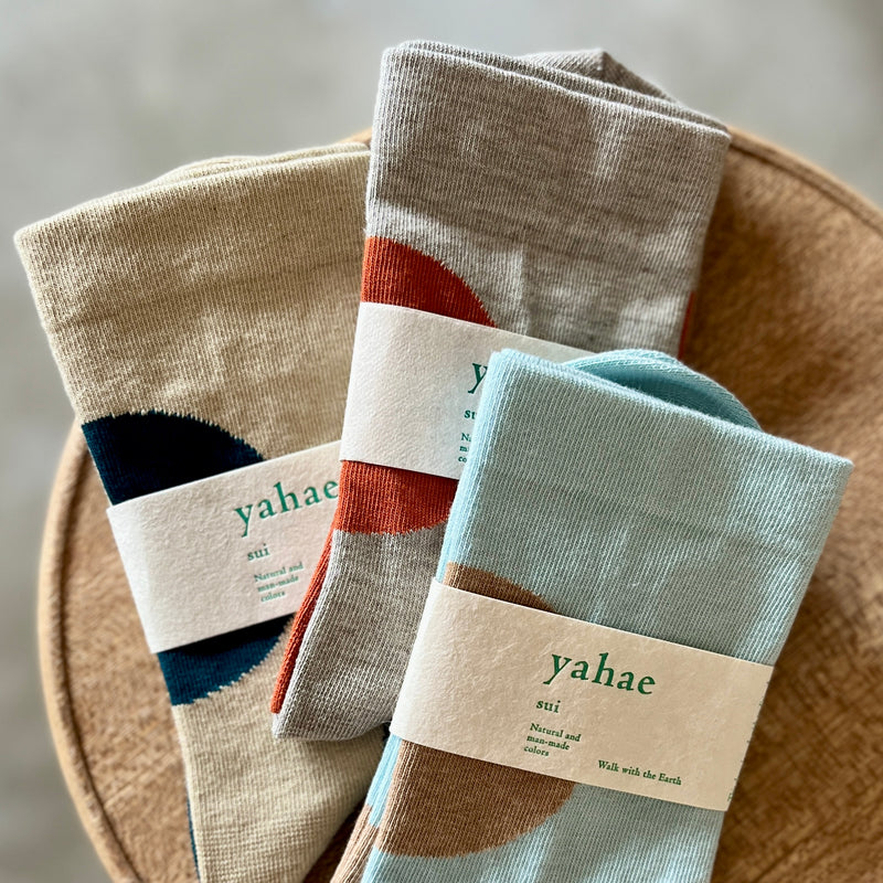 4-2008｜Organic Cotton Rubber Free Asymmetry Dot Socks