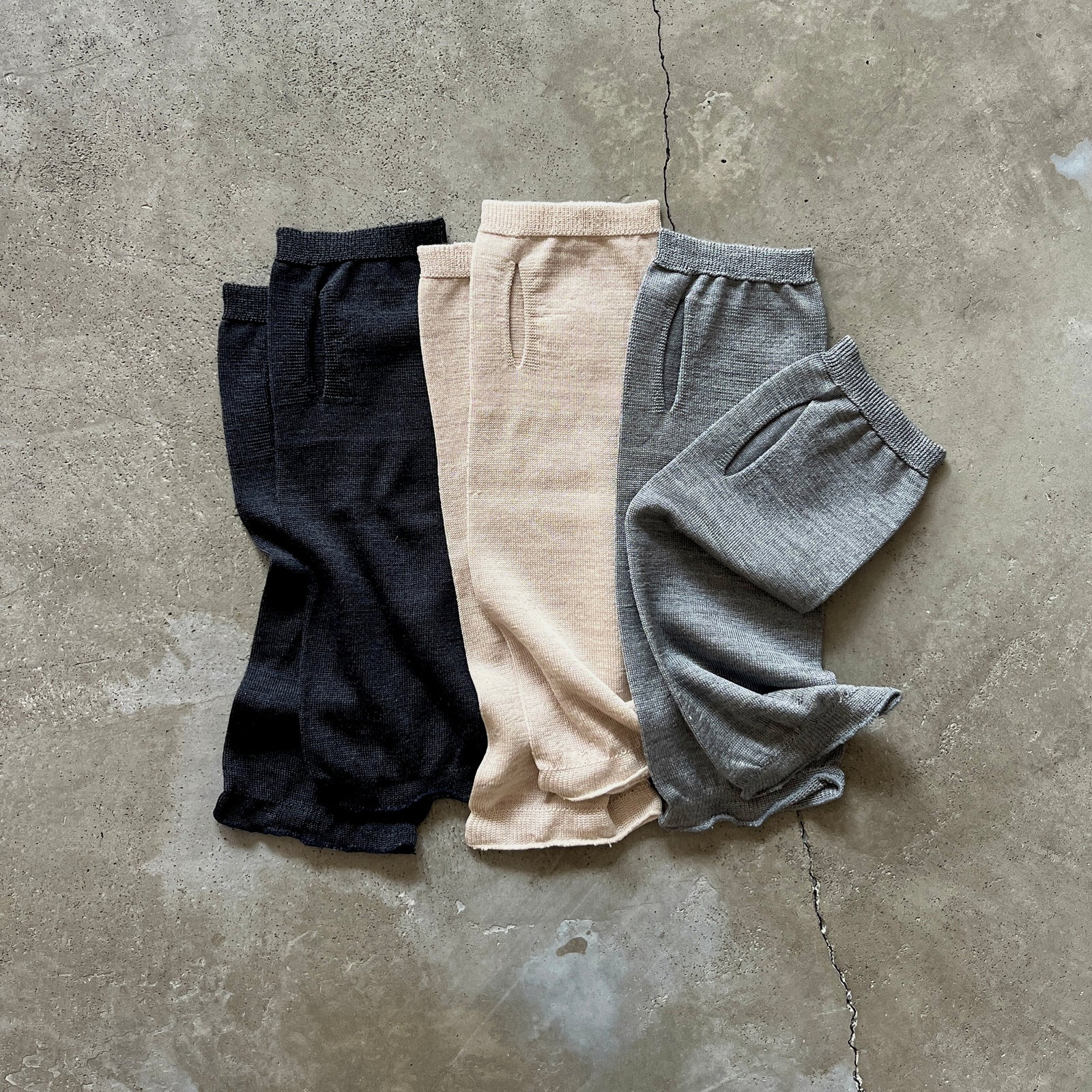 4-2014｜Silk UV Care Arm Short Cover – yahae kiyosumi